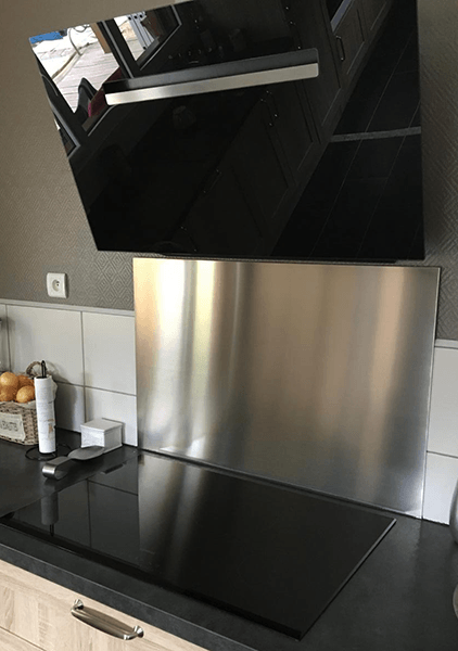 Crédence inox à coller sur mesure - Fond de hotte inox 304L - Cuisine